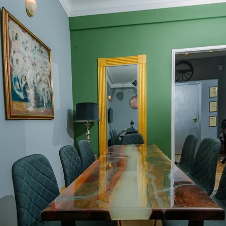 Center, 3bdr, Heart Of The City, Free Secured Parking Sofia